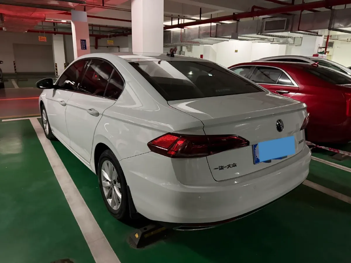 2021 Volkswagen Bora 1.5L 113HP L4 6AT,autocango,china used car exporter,china ev exporter,chinese used car exporter,chinese used ev exporter