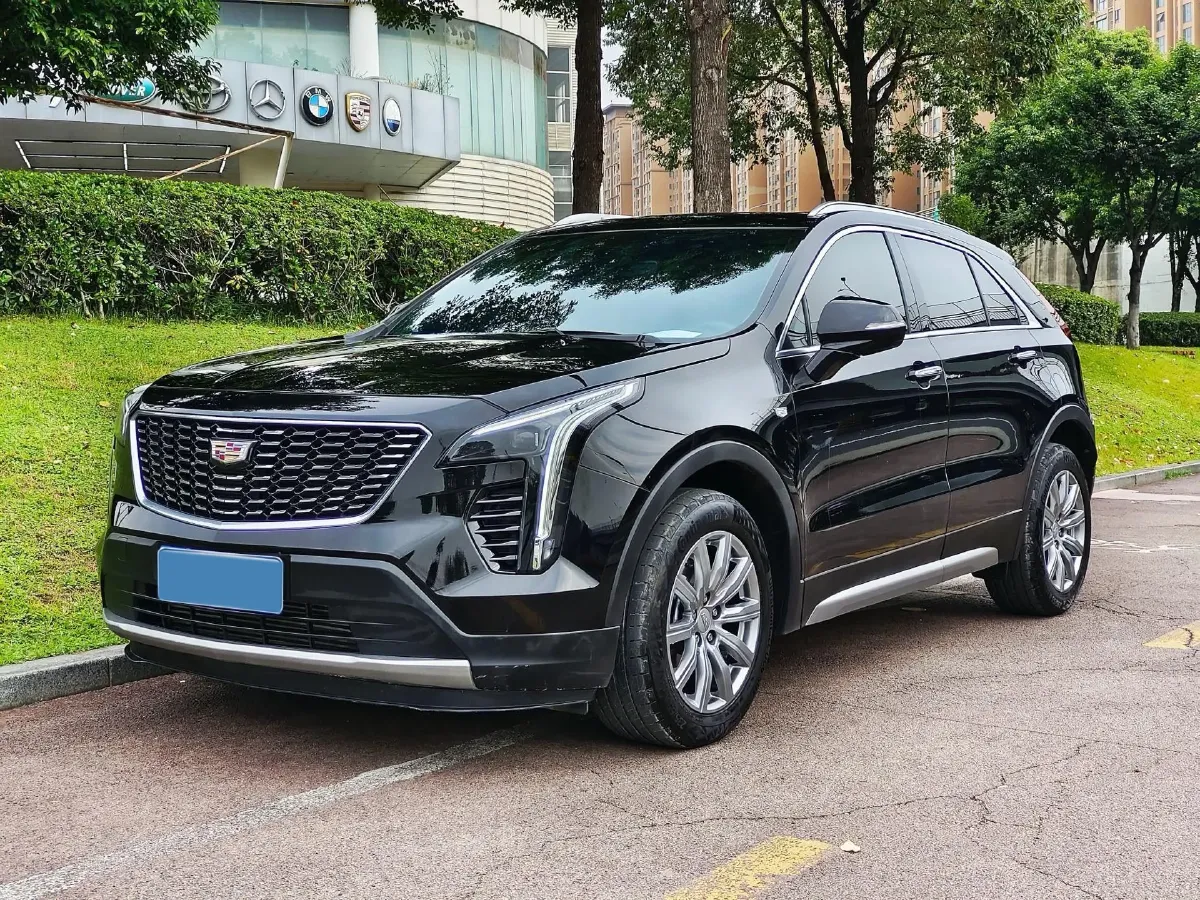 2022 Cadillac XT4 2.0T 237HP L4 9AT,autocango,china used car exporter,china ev exporter,chinese used car exporter,chinese used ev exporter