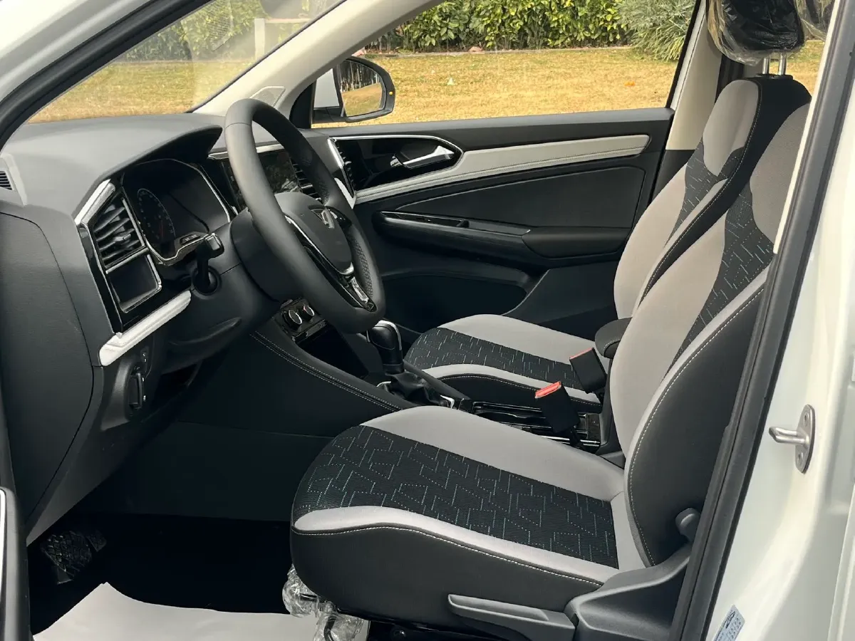 2023 Jetta VS5 1.4T 150HP L4 6AT,autocango,china used car exporter,china ev exporter,chinese used car exporter,chinese used ev exporter