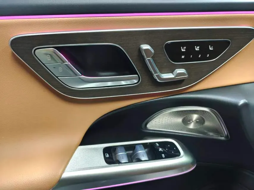 2024 Mercedes-Benz E Class 2.0T 258HP L4 9AT,autocango,china used car exporter,china ev exporter,chinese used car exporter,chinese used ev exporter