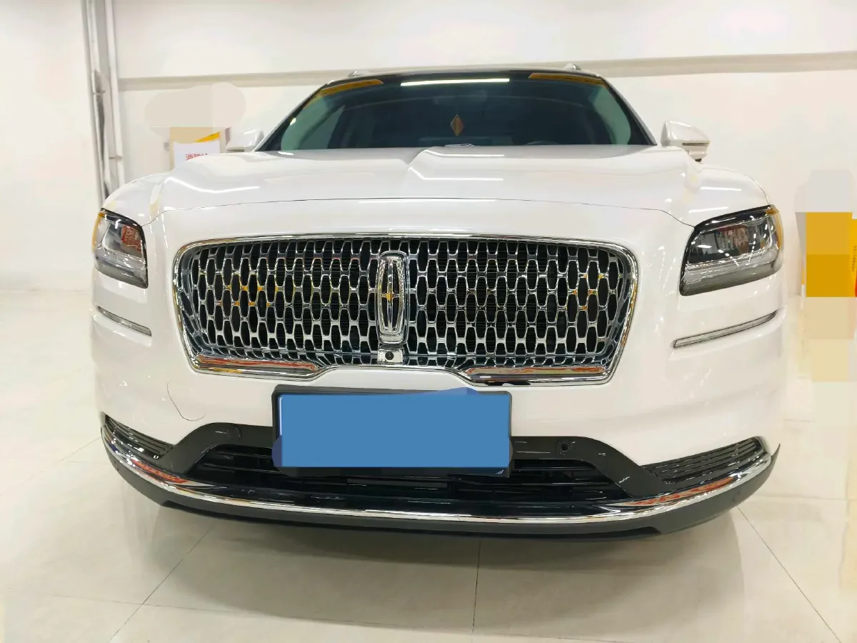 2021 Lincoln Nautilus 2.0T 245HP L4 8AT,autocango,china used car exporter,china ev exporter,chinese used car exporter,chinese used ev exporter