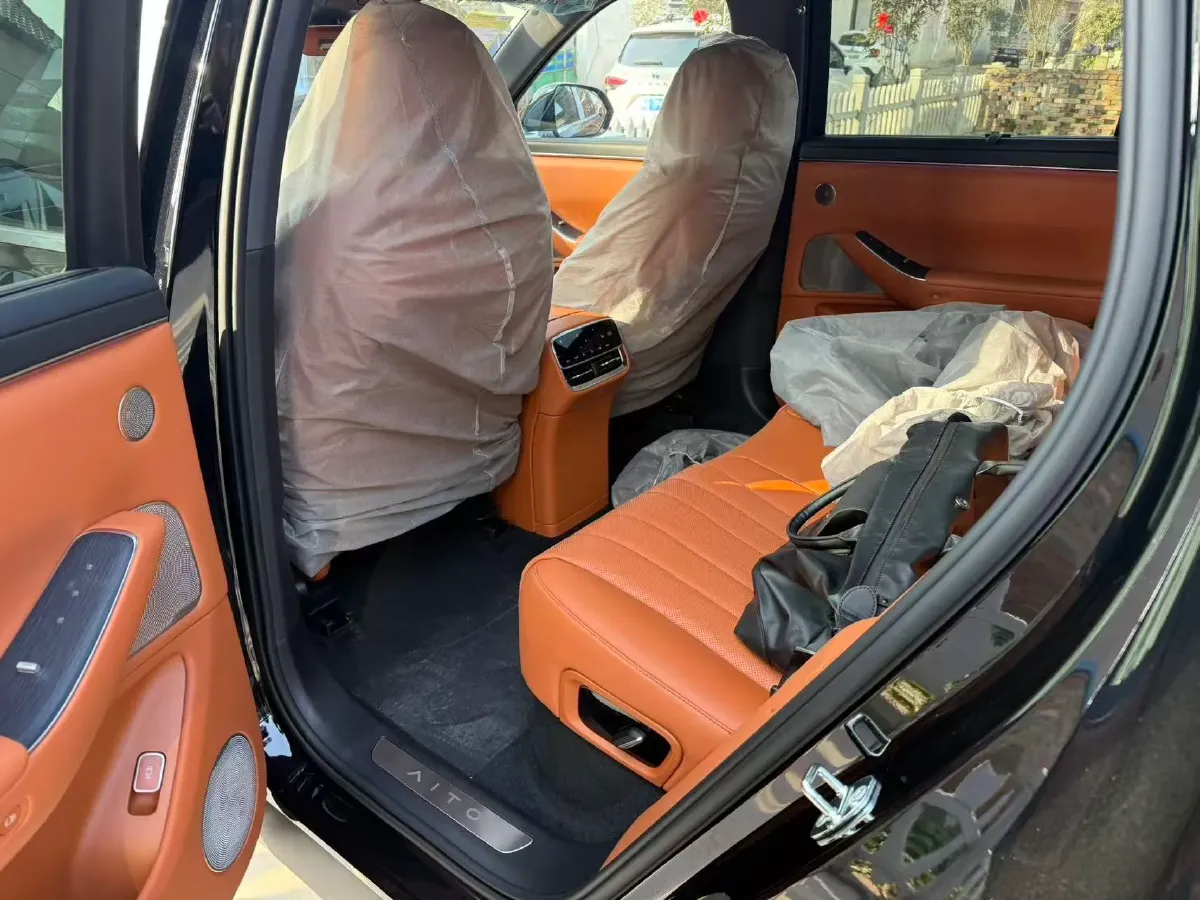 2026 AITO AITO M7 REEV 160HP REEV,autocango,china used car exporter,china ev exporter,chinese used car exporter,chinese used ev exporter