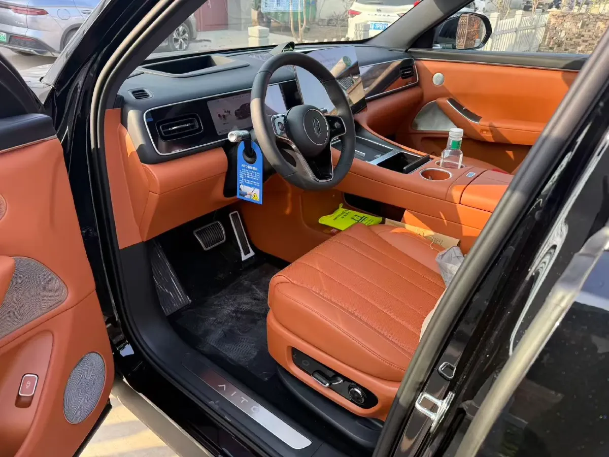 2026 AITO AITO M7 REEV 160HP REEV,autocango,china used car exporter,china ev exporter,chinese used car exporter,chinese used ev exporter