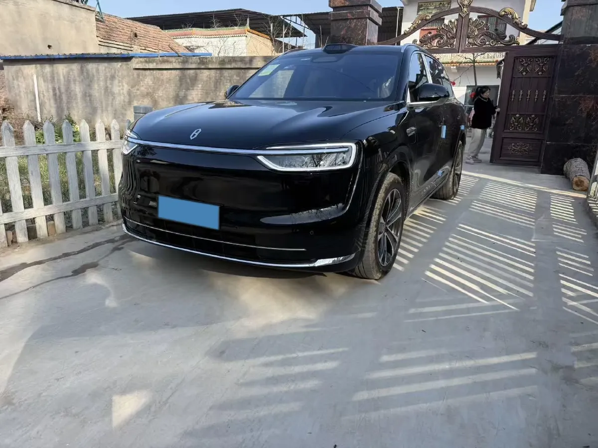 2026 AITO AITO M7 REEV 160HP REEV,autocango,china used car exporter,china ev exporter,chinese used car exporter,chinese used ev exporter
