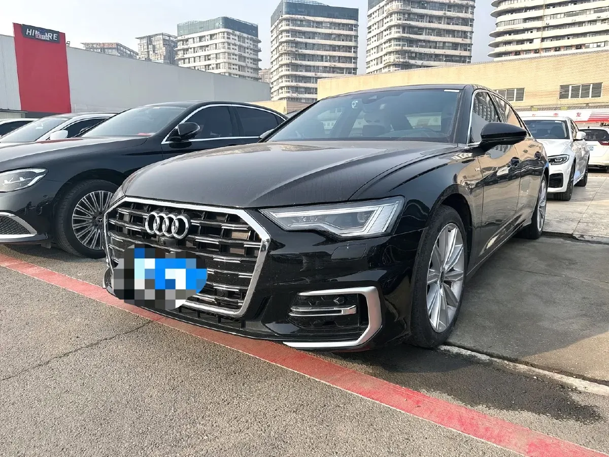 2024 Audi A6L 2.0T 245HP L4 7DCT,autocango,china used car exporter,china ev exporter,chinese used car exporter,chinese used ev exporter