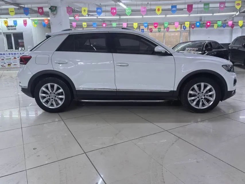 2019 Volkswagen T-Roc 1.4T 131HP L4 7DCT,autocango,china used car exporter,china ev exporter,chinese used car exporter,chinese used ev exporter