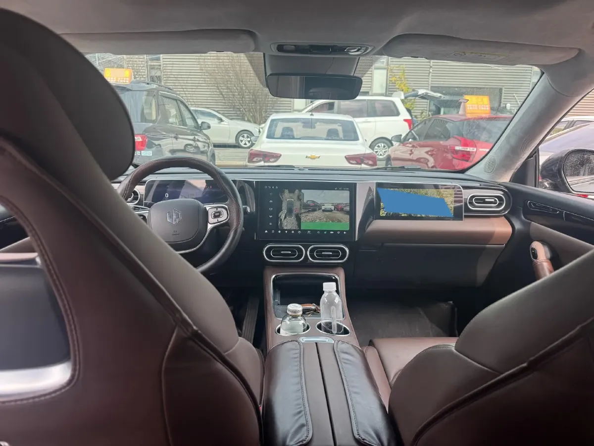 2023 Leapmotor C11 1.2T 131HP L3 REEV 43.74KWH,autocango,china used car exporter,china ev exporter,chinese used car exporter,chinese used ev exporter