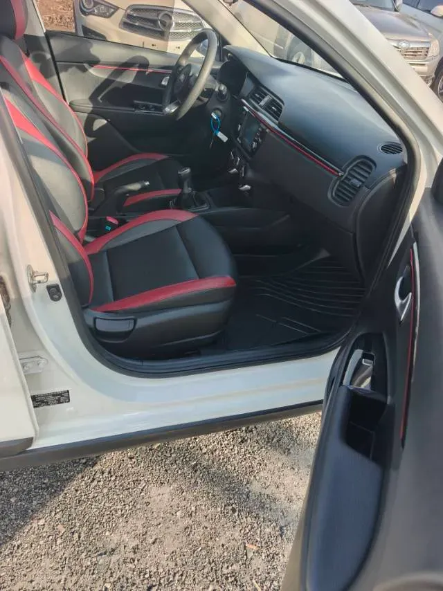 2017 Kia KX Cross 1.4L 100HP L4 6MT,autocango,china used car exporter,china ev exporter,chinese used car exporter,chinese used ev exporter