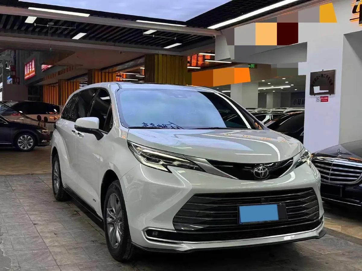 2024 Toyota Sienna 2.5L 189HP L4 E-CVT Hybrid,autocango,china used car exporter,china ev exporter,chinese used car exporter,chinese used ev exporter