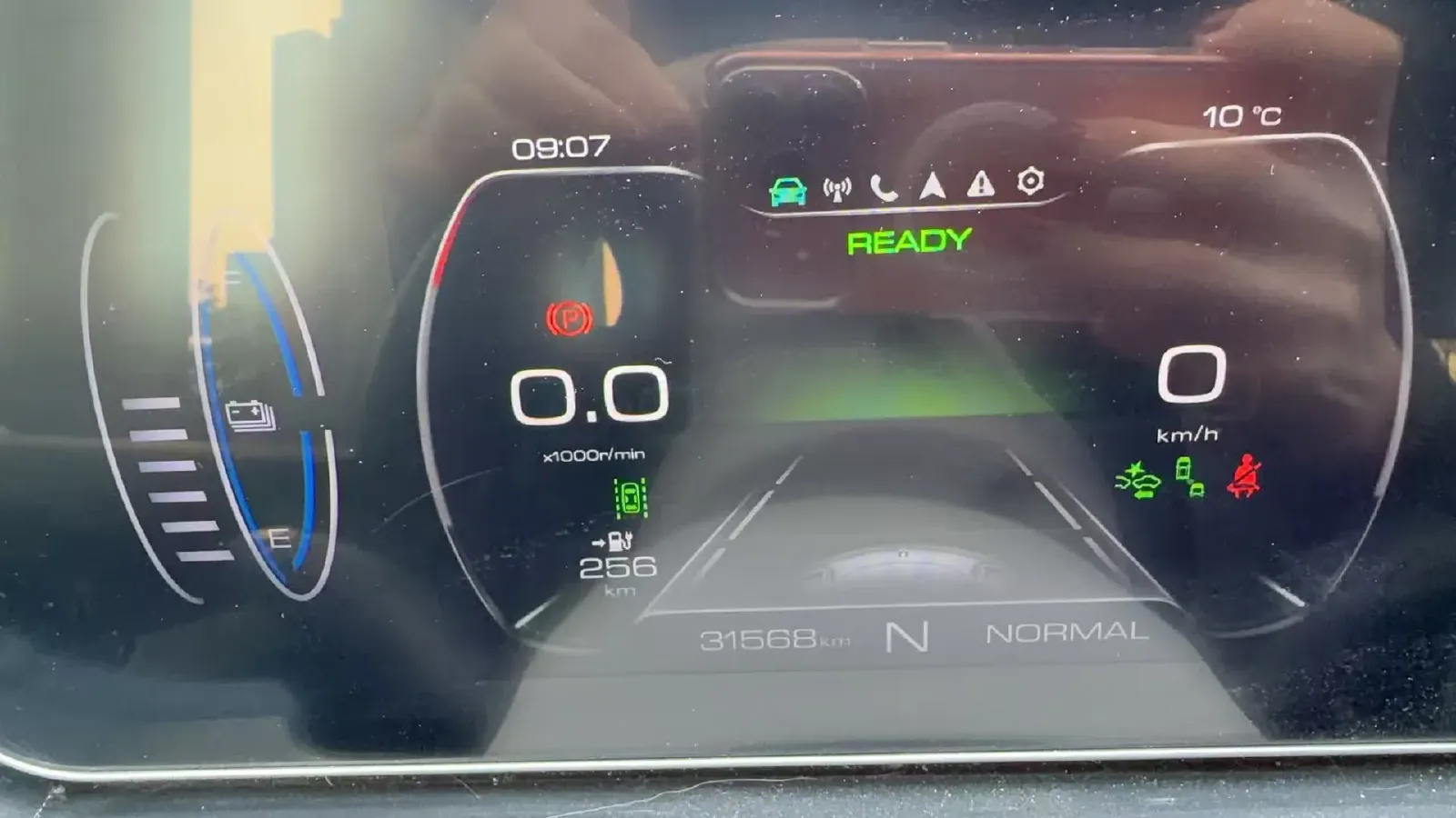 2022 ChangAn Oshan X7 Plus 1.5T 188HP L4 7DCT,autocango,china used car exporter,china ev exporter,chinese used car exporter,chinese used ev exporter