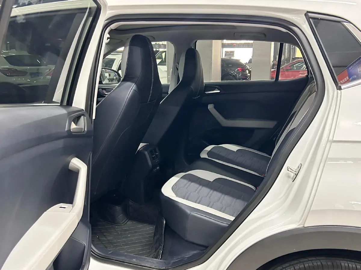 2025 Volkswagen Tharu 1.5L 110HP L4 6AT,autocango,china used car exporter,china ev exporter,chinese used car exporter,chinese used ev exporter