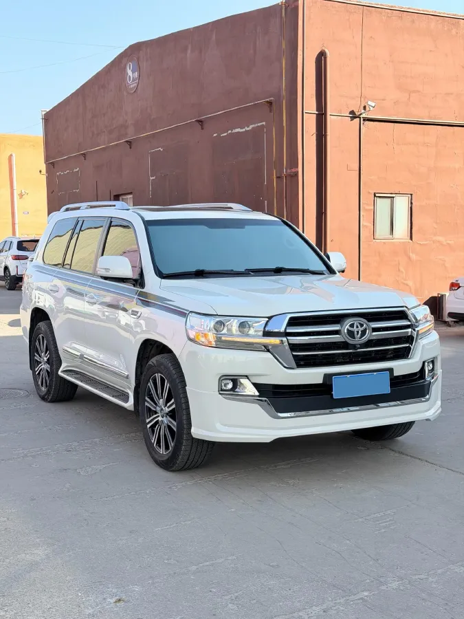 2019 Chevrolet Trax 1.0T 125HP L3 6AT,autocango,china used car exporter,china ev exporter,chinese used car exporter,chinese used ev exporter