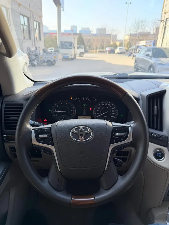 2019 Chevrolet Trax 1.0T 125HP L3 6AT,autocango,china used car exporter,china ev exporter,chinese used car exporter,chinese used ev exporter