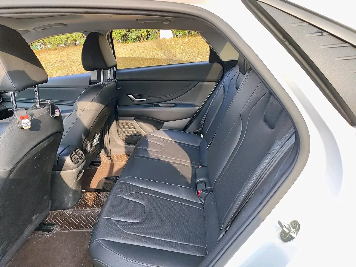 2022 Hyundai Elantra 1.5L 115HP L4 CVT,autocango,china used car exporter,china ev exporter,chinese used car exporter,chinese used ev exporter