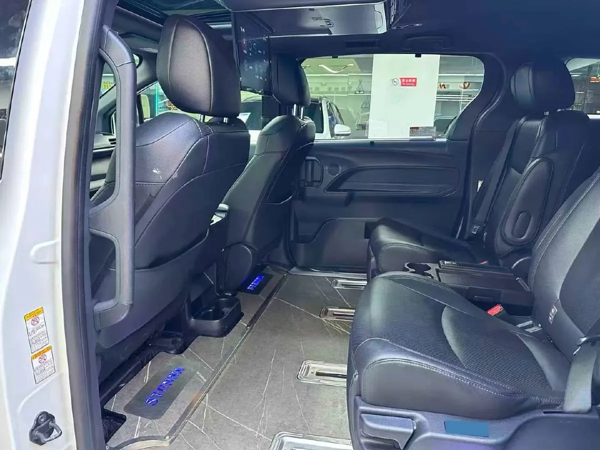 2021 Toyota Sienna 2.5L 192HP L4 E-CVT Hybrid,autocango,china used car exporter,china ev exporter,chinese used car exporter,chinese used ev exporter