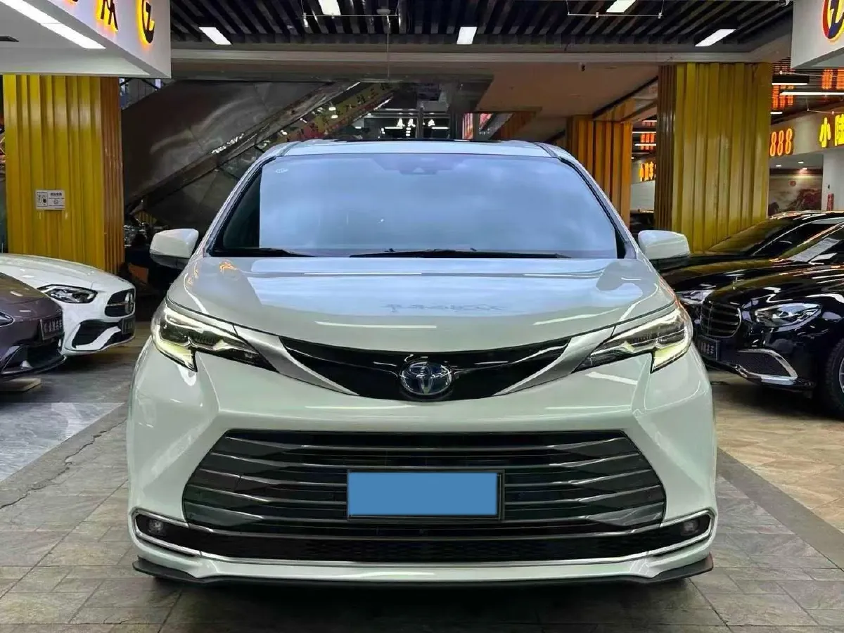 2021 Toyota Sienna 2.5L 192HP L4 E-CVT Hybrid,autocango,china used car exporter,china ev exporter,chinese used car exporter,chinese used ev exporter