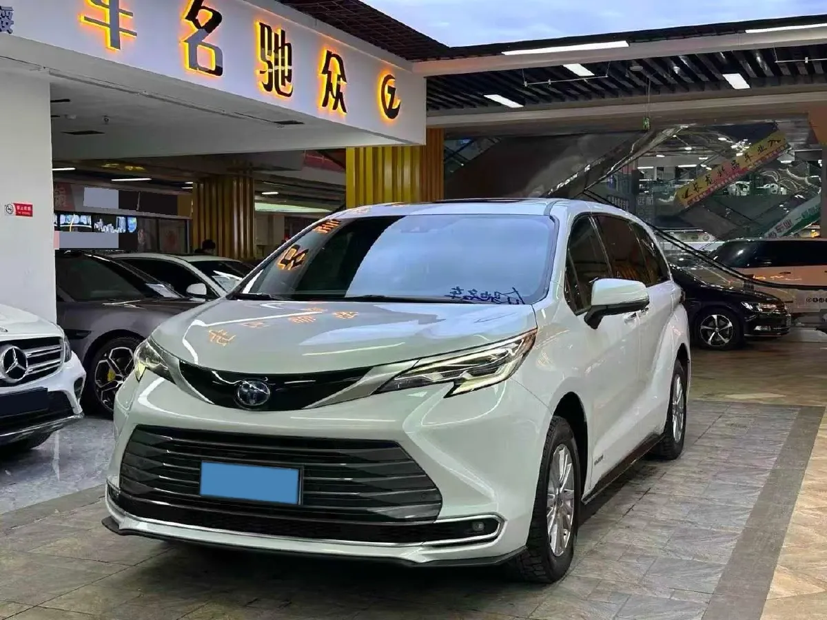 2021 Toyota Sienna 2.5L 192HP L4 E-CVT Hybrid,autocango,china used car exporter,china ev exporter,chinese used car exporter,chinese used ev exporter