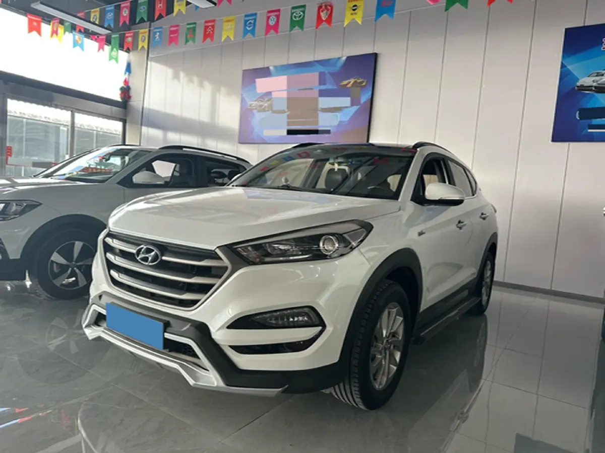 2015 Hyundai Tucson 1.6T 177HP L4 7DCT,autocango,china used car exporter,china ev exporter,chinese used car exporter,chinese used ev exporter
