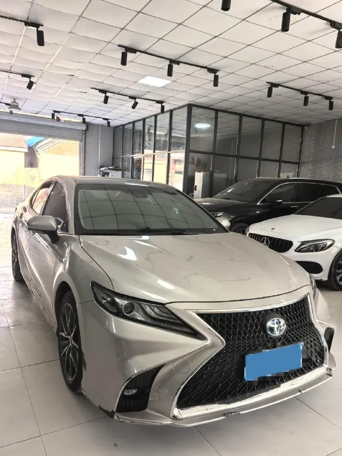 2023 Toyota Camry 2.5L 178HP L4 E-CVT Hybrid,autocango,china used car exporter,china ev exporter,chinese used car exporter,chinese used ev exporter