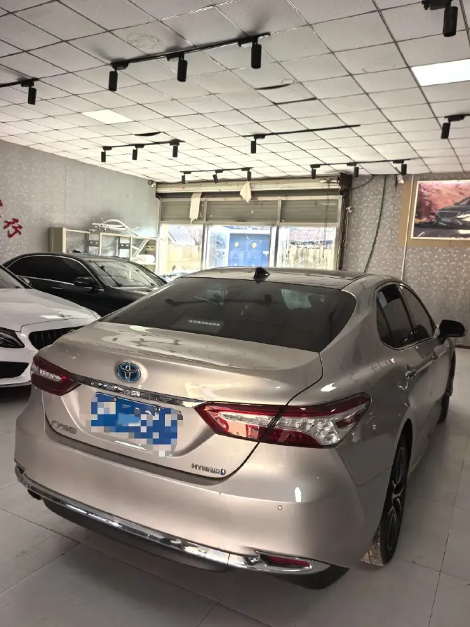 2023 Toyota Camry 2.5L 178HP L4 E-CVT Hybrid,autocango,china used car exporter,china ev exporter,chinese used car exporter,chinese used ev exporter