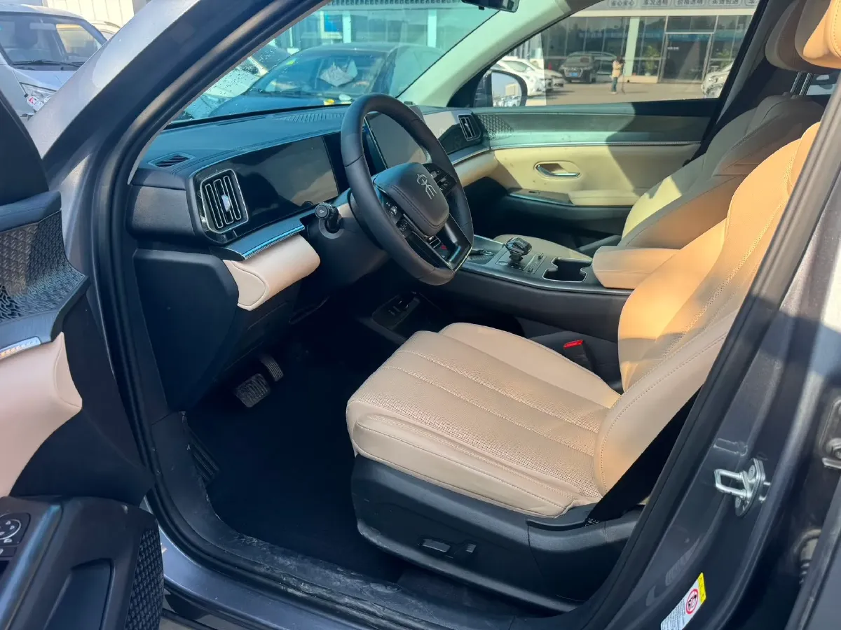 2025 BYD Song Pro 1.5L 101HP L4 E-CVT PHEV 12.9KWH,autocango,china used car exporter,china ev exporter,chinese used car exporter,chinese used ev exporter