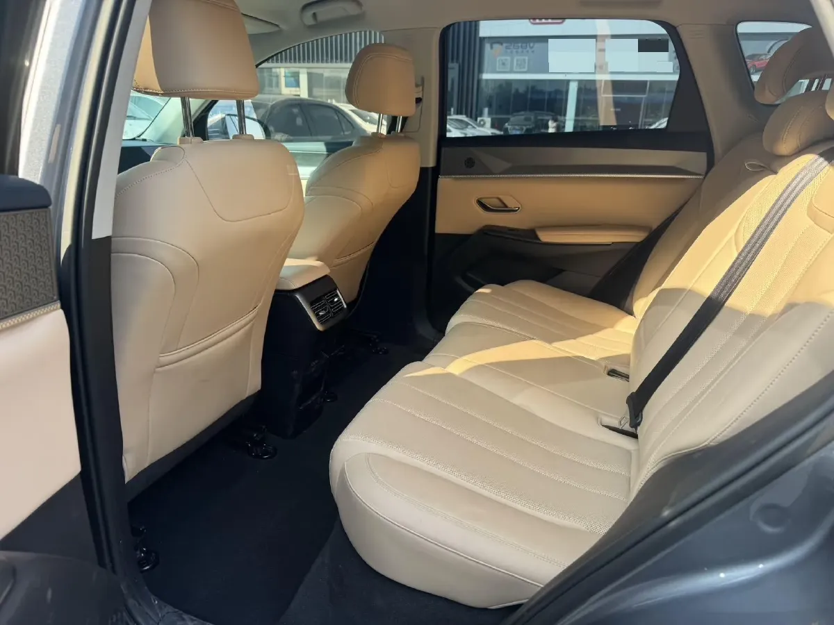 2025 BYD Song Pro 1.5L 101HP L4 E-CVT PHEV 12.9KWH,autocango,china used car exporter,china ev exporter,chinese used car exporter,chinese used ev exporter