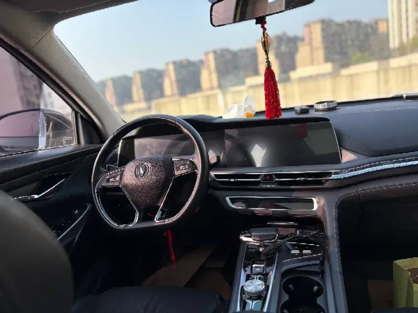 2020 ChangAn CS75 Plus 2.0T 233HP L4 8AT,autocango,china used car exporter,china ev exporter,chinese used car exporter,chinese used ev exporter