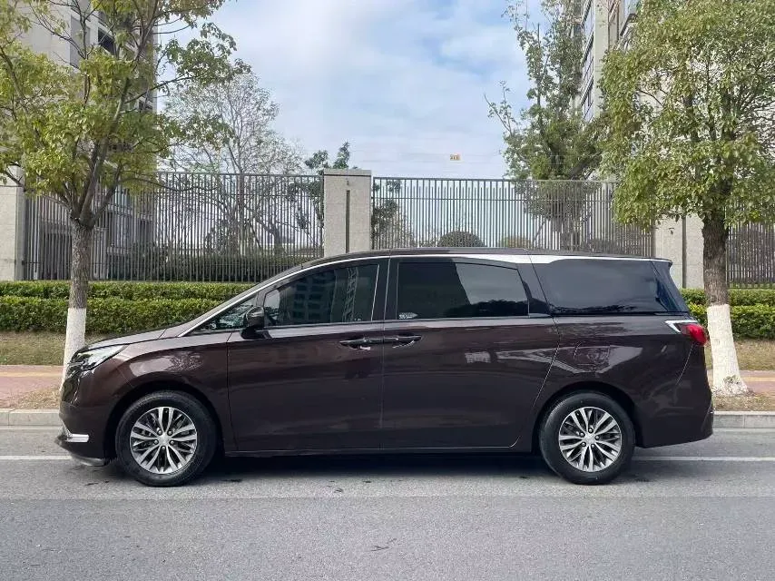 2021 Buick GL8 2.0T 237HP L4 9AT,autocango,china used car exporter,china ev exporter,chinese used car exporter,chinese used ev exporter