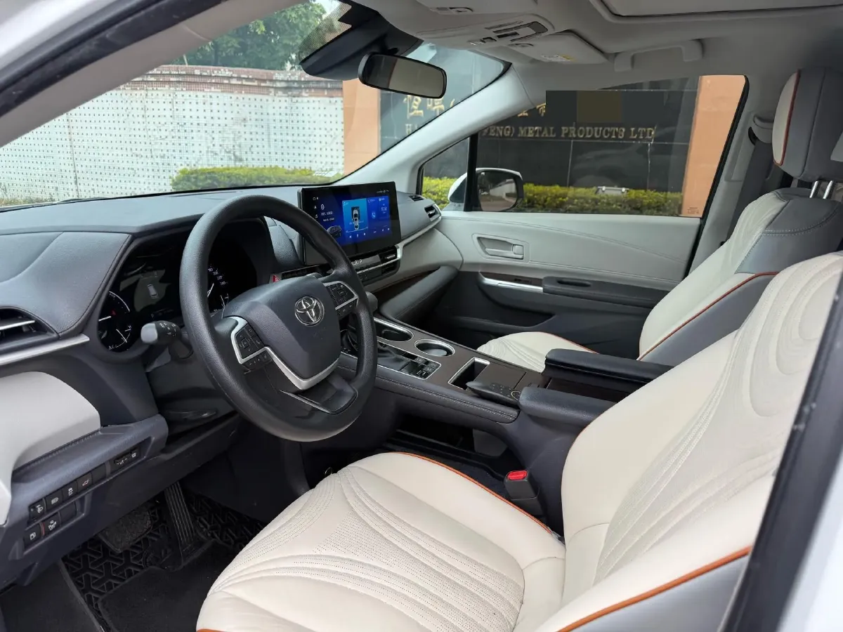 2021 Toyota Sienna 2.5L 192HP L4 E-CVT Hybrid,autocango,china used car exporter,china ev exporter,chinese used car exporter,chinese used ev exporter
