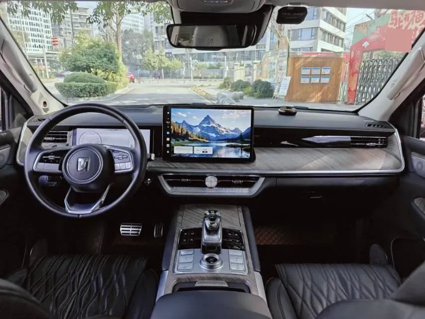 2022 Tank 500 3.0T 360HP V6 9AT,autocango,china used car exporter,china ev exporter,chinese used car exporter,chinese used ev exporter