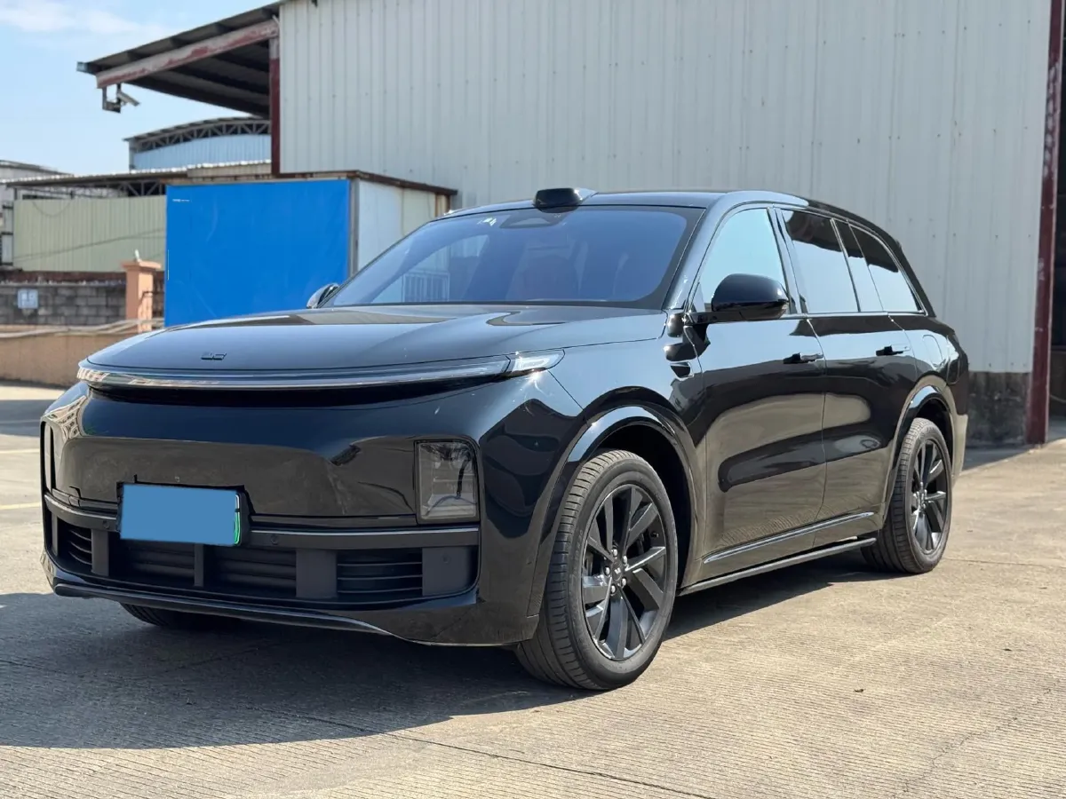 2023 Li L8 Range Extended 154HP REEV 40.9KWH,autocango,china used car exporter,china ev exporter,chinese used car exporter,chinese used ev exporter