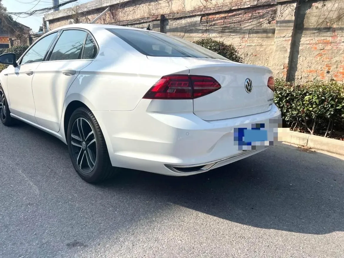 2019 Volkswagen Passat 1.4T 150HP L4 7DCT,autocango,china used car exporter,china ev exporter,chinese used car exporter,chinese used ev exporter