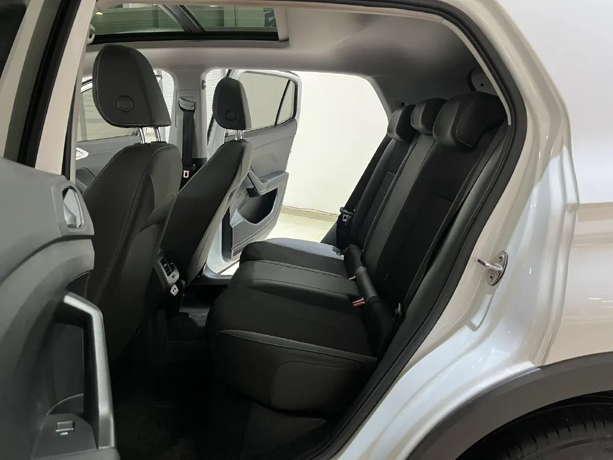 2021 Volkswagen Tacqua 1.5L 113HP L4 6AT,autocango,china used car exporter,china ev exporter,chinese used car exporter,chinese used ev exporter