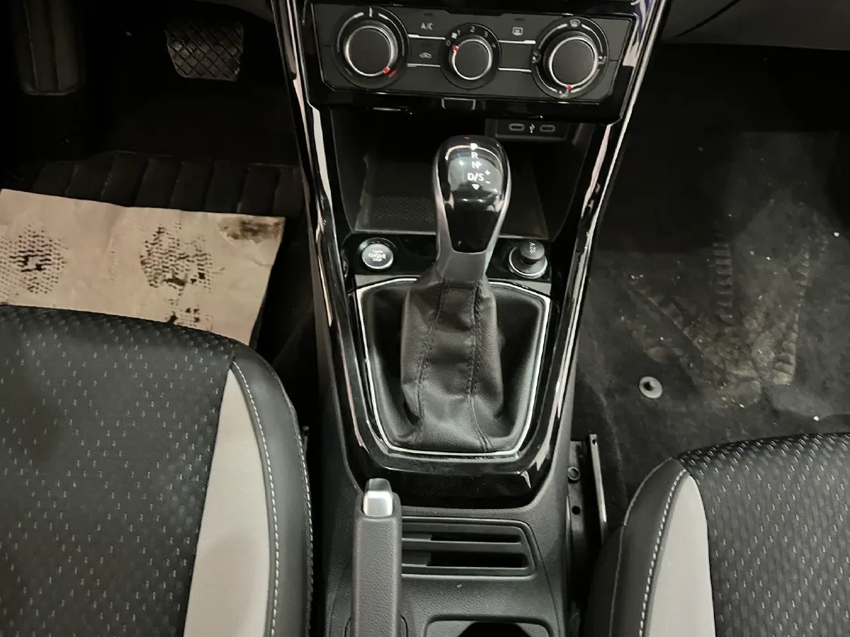 2021 Volkswagen Tacqua 1.5L 113HP L4 6AT,autocango,china used car exporter,china ev exporter,chinese used car exporter,chinese used ev exporter