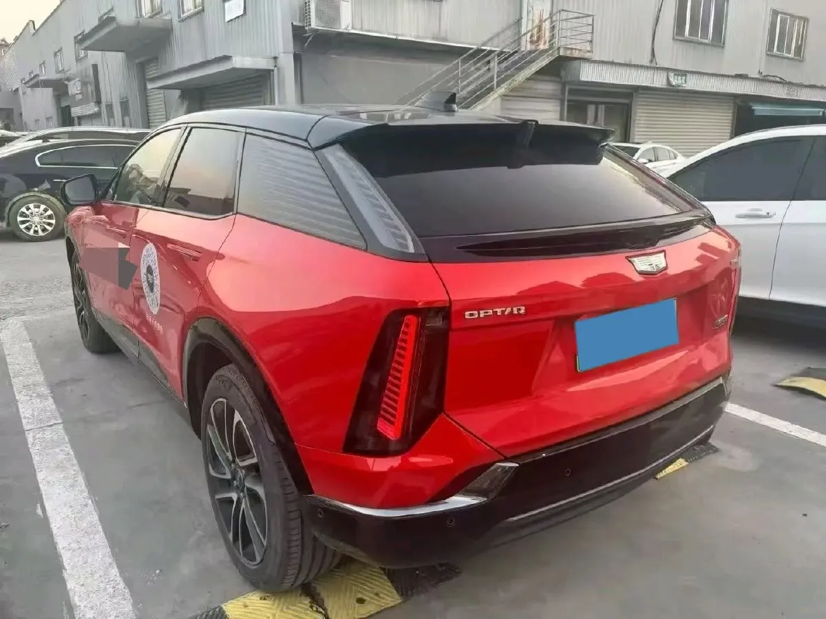 2024 Cadillac OPTIQ BEV 79.7KWH,autocango,china used car exporter,china ev exporter,chinese used car exporter,chinese used ev exporter