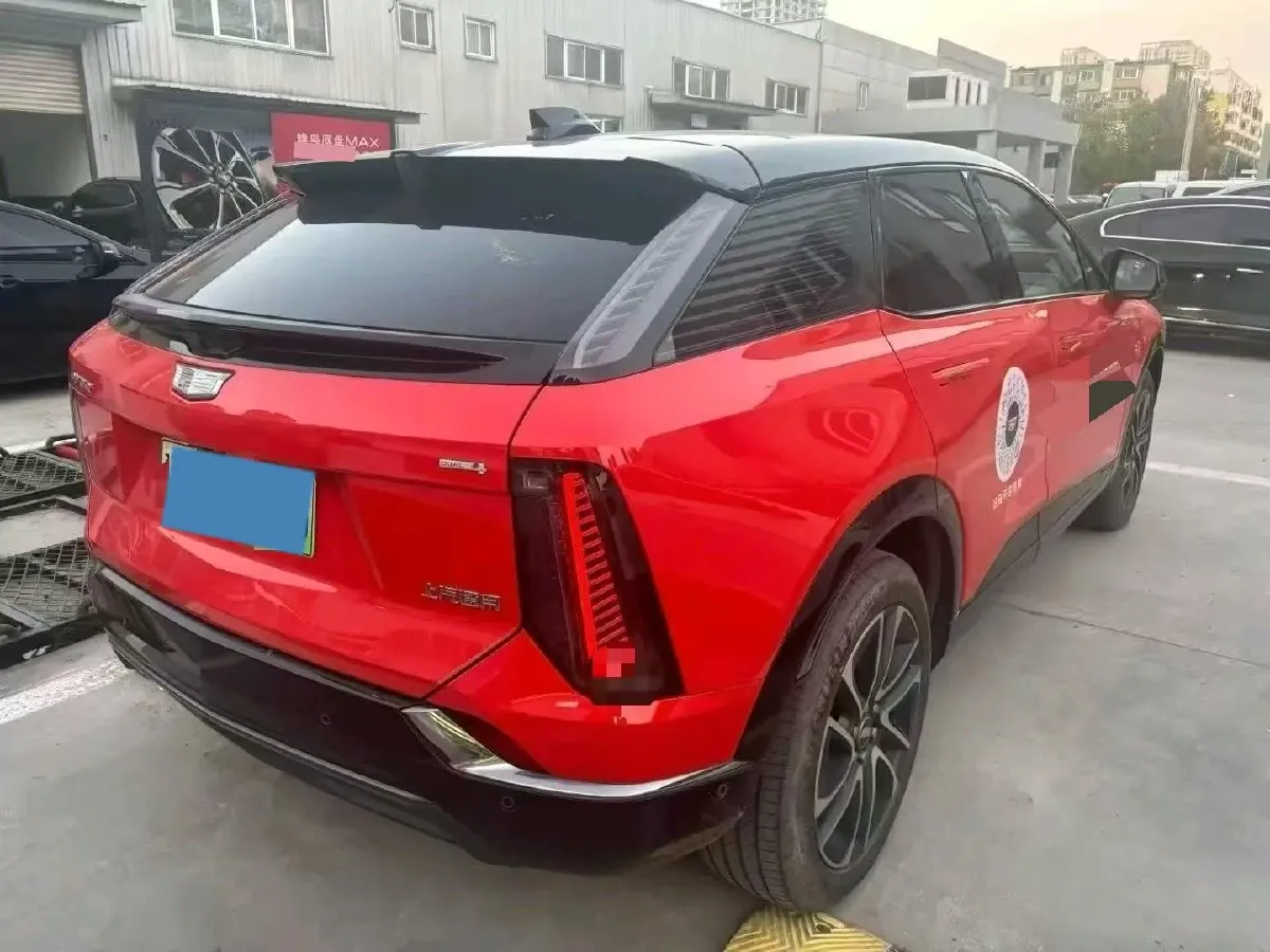 2024 Cadillac OPTIQ BEV 79.7KWH,autocango,china used car exporter,china ev exporter,chinese used car exporter,chinese used ev exporter