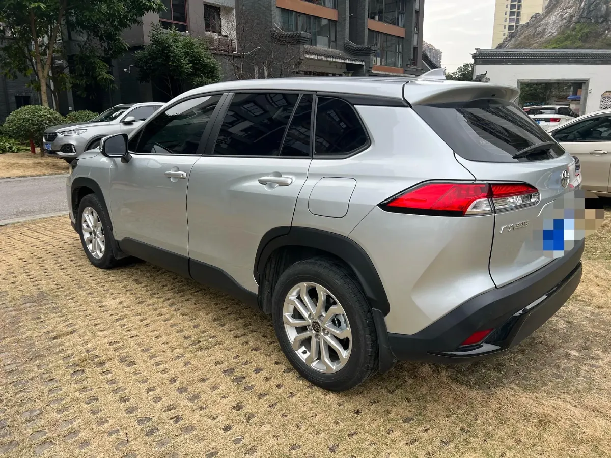 2024 Toyota Frontlander 2.0L 171HP L4 CVT,autocango,china used car exporter,china ev exporter,chinese used car exporter,chinese used ev exporter