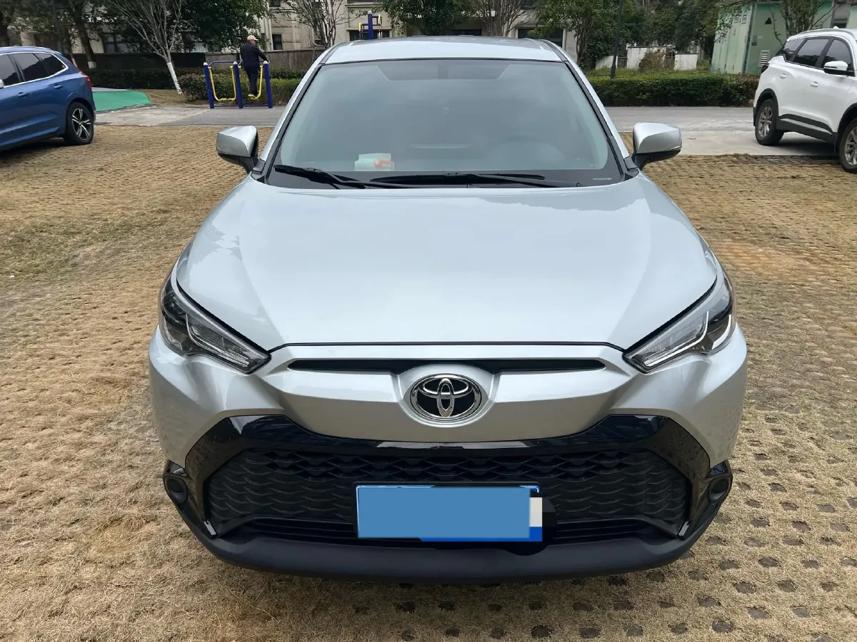 2024 Toyota Frontlander 2.0L 171HP L4 CVT,autocango,china used car exporter,china ev exporter,chinese used car exporter,chinese used ev exporter