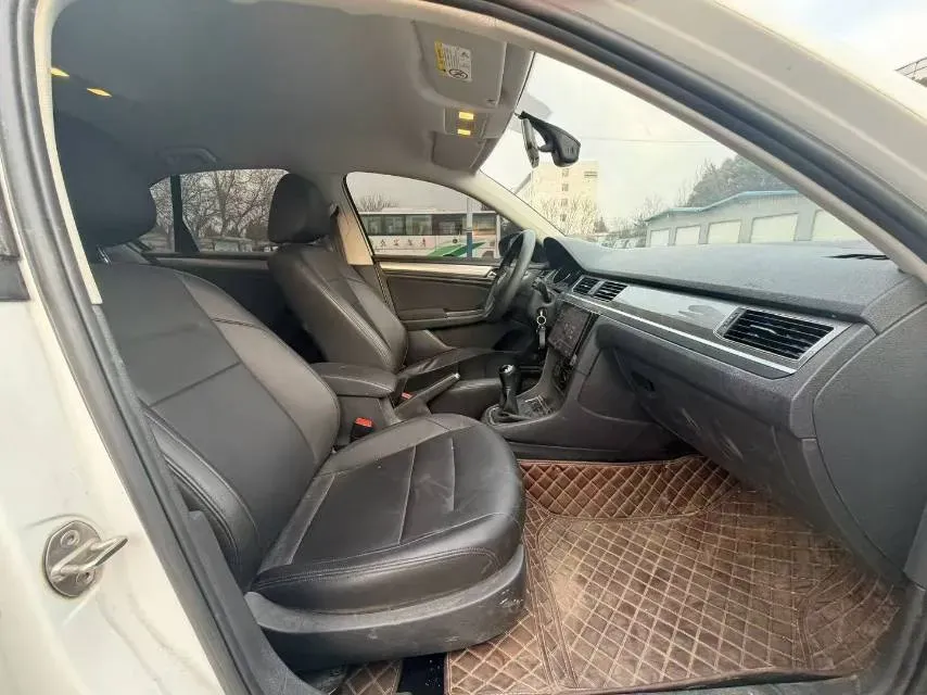 2020 Volkswagen Bora 1.5L 113HP L4 5MT,autocango,china used car exporter,china ev exporter,chinese used car exporter,chinese used ev exporter