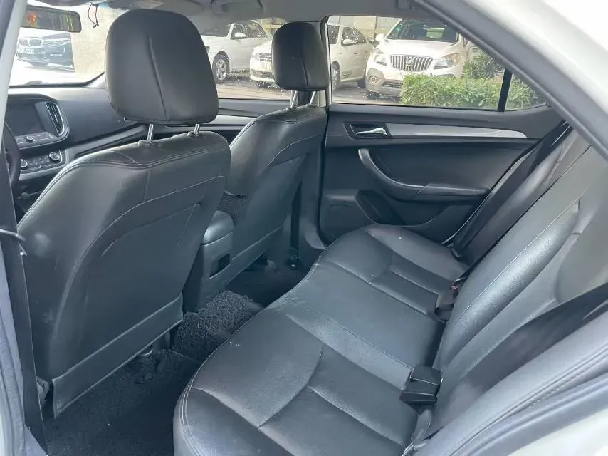 2018 Roewe 360 1.5L 116HP L4 4AT,autocango,china used car exporter,china ev exporter,chinese used car exporter,chinese used ev exporter