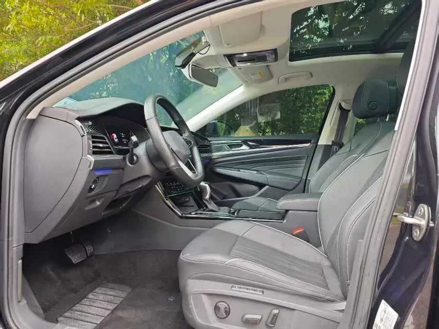 2022 Tesla Model 3 BEV 60KWH,autocango,china used car exporter,china ev exporter,chinese used car exporter,chinese used ev exporter