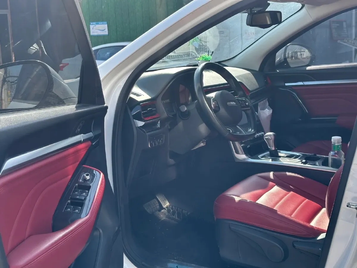 2018 Haval F5 1.5T 169HP L4 7DCT,autocango,china used car exporter,china ev exporter,chinese used car exporter,chinese used ev exporter