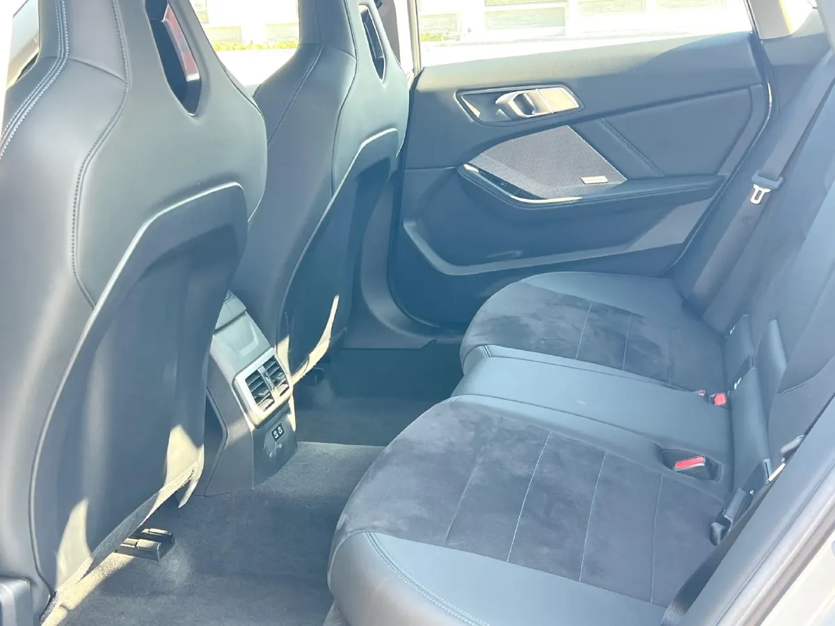 2025 JAC Refine RefineRF8 2.0T 253HP L4 8AT,autocango,china used car exporter,china ev exporter,chinese used car exporter,chinese used ev exporter