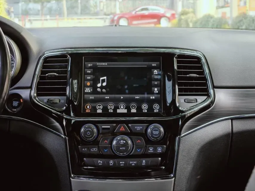 2020 Jeep Grand Cherokee 3.0L 234HP V6 8AT,autocango,china used car exporter,china ev exporter,chinese used car exporter,chinese used ev exporter