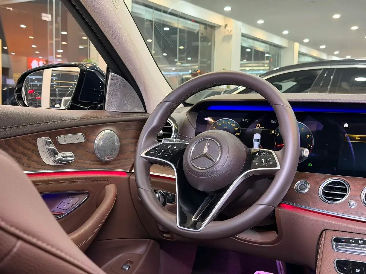 2021 Mercedes-Benz E Class 2.0T 258HP L4 9AT,autocango,china used car exporter,china ev exporter,chinese used car exporter,chinese used ev exporter