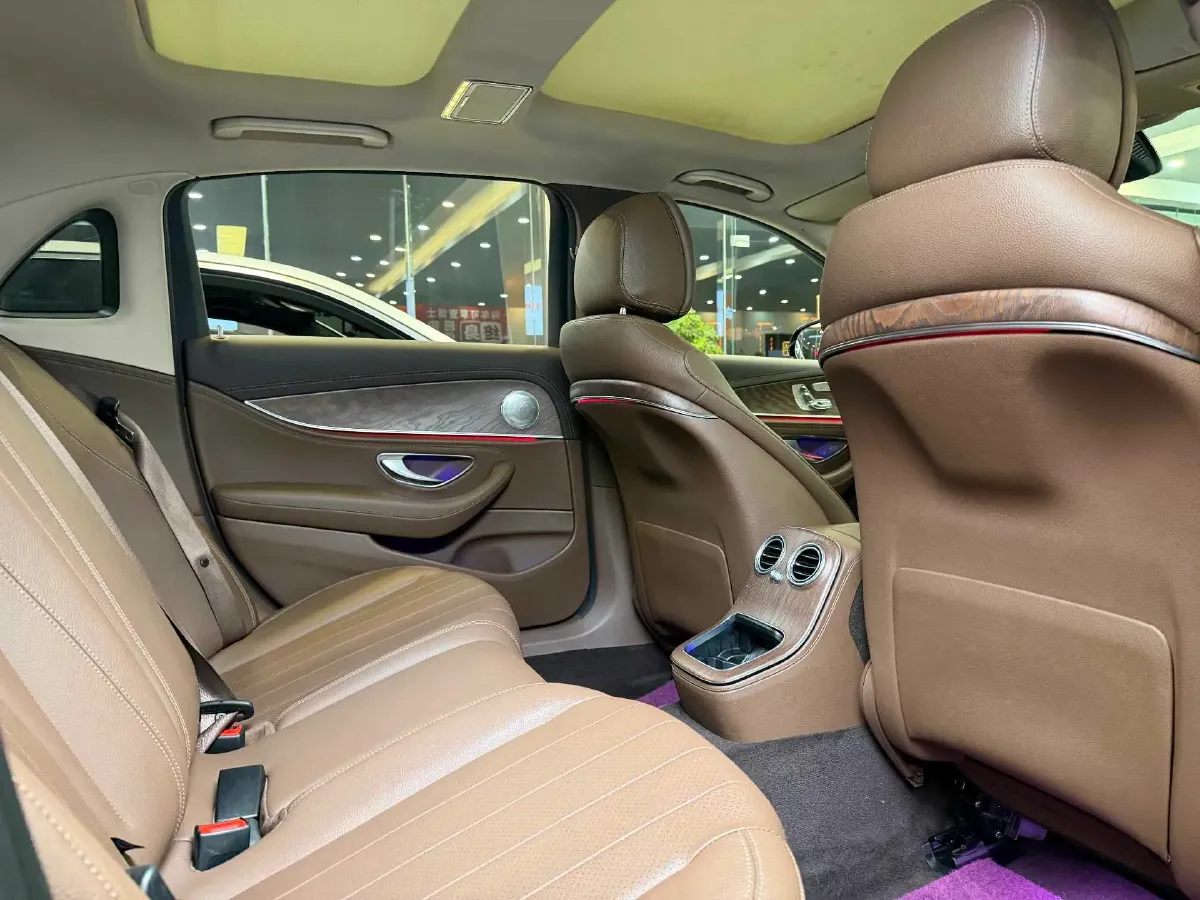 2021 Mercedes-Benz E Class 2.0T 258HP L4 9AT,autocango,china used car exporter,china ev exporter,chinese used car exporter,chinese used ev exporter