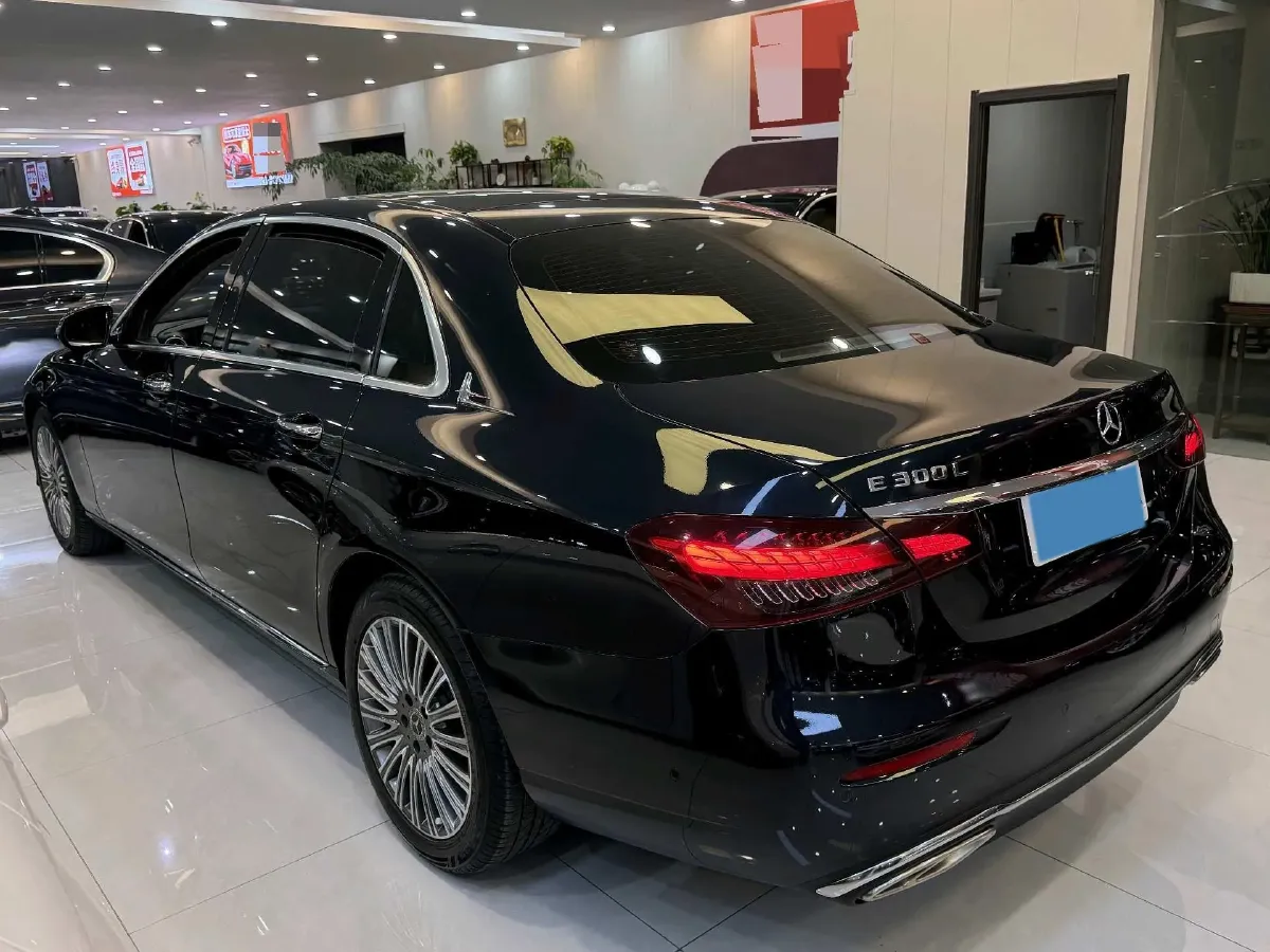 2021 Mercedes-Benz E Class 2.0T 258HP L4 9AT,autocango,china used car exporter,china ev exporter,chinese used car exporter,chinese used ev exporter