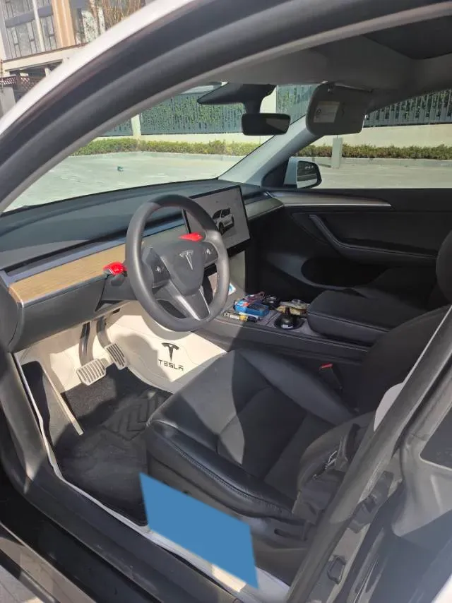 2022 Tesla Model Y BEV 60KWH,autocango,china used car exporter,china ev exporter,chinese used car exporter,chinese used ev exporter