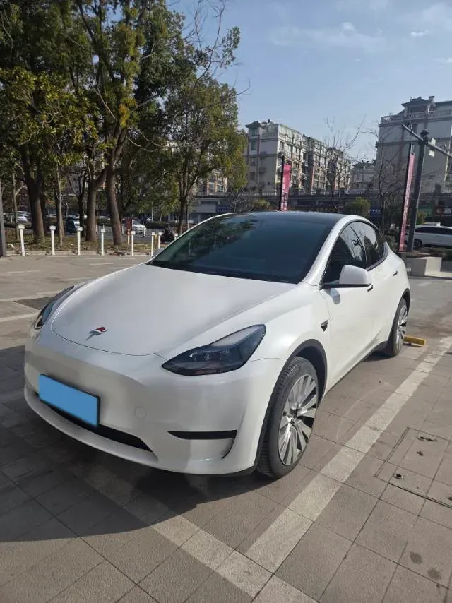 2022 Tesla Model Y BEV 60KWH,autocango,china used car exporter,china ev exporter,chinese used car exporter,chinese used ev exporter