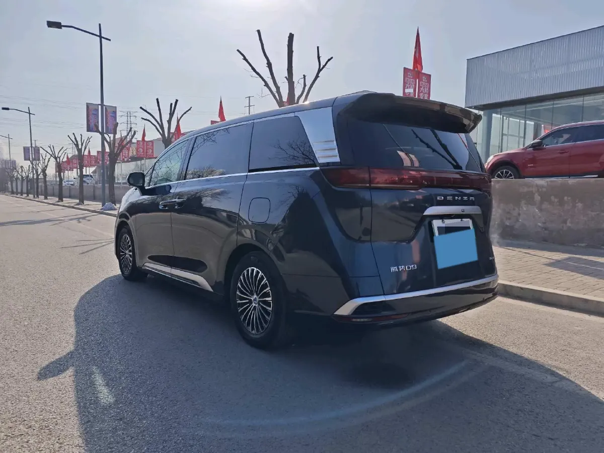 2022 Mercedes-Benz GLC Class 2.0T 197HP L4 9AT,autocango,china used car exporter,china ev exporter,chinese used car exporter,chinese used ev exporter